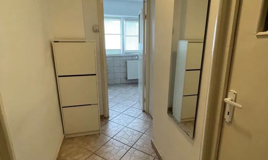 Garsoniera bloc mixt 1980 Lujerului, Militari - Poză 9