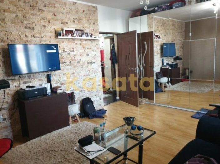 2 camere Bragadiru et.1, curte proprie 70 mp, parcare - Poză 1