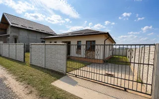 Casa individuala -  320 mp Teren-Mutare imediata  - Finisaje premium - Poză 12