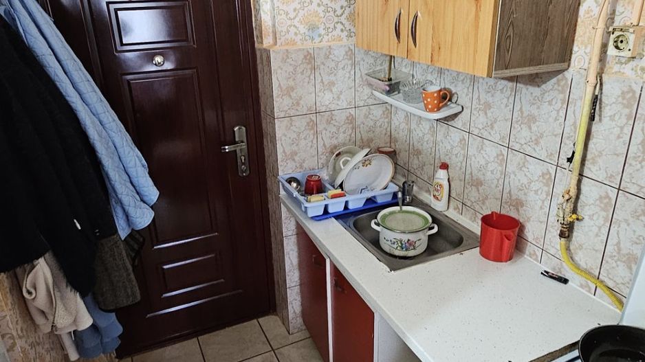 Garsonieră renovată, etaj 4, zona Industrială; - Poză 4