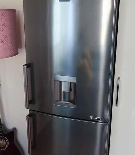 Inchiriez apartament 3 camere,piscina,foisor,vedere padure - Poză 10