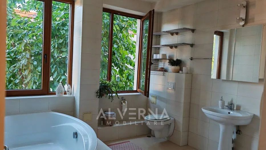 Apartament 2 camere | 100mp| parcare |pet friendly | zona semicentrala - Poză 7