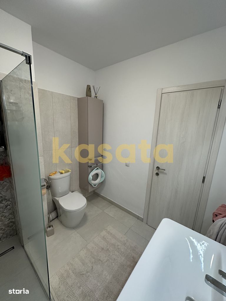 Oportunitate! Casă spațioasă 5 camere în Bucureștii Noi - Poză 9