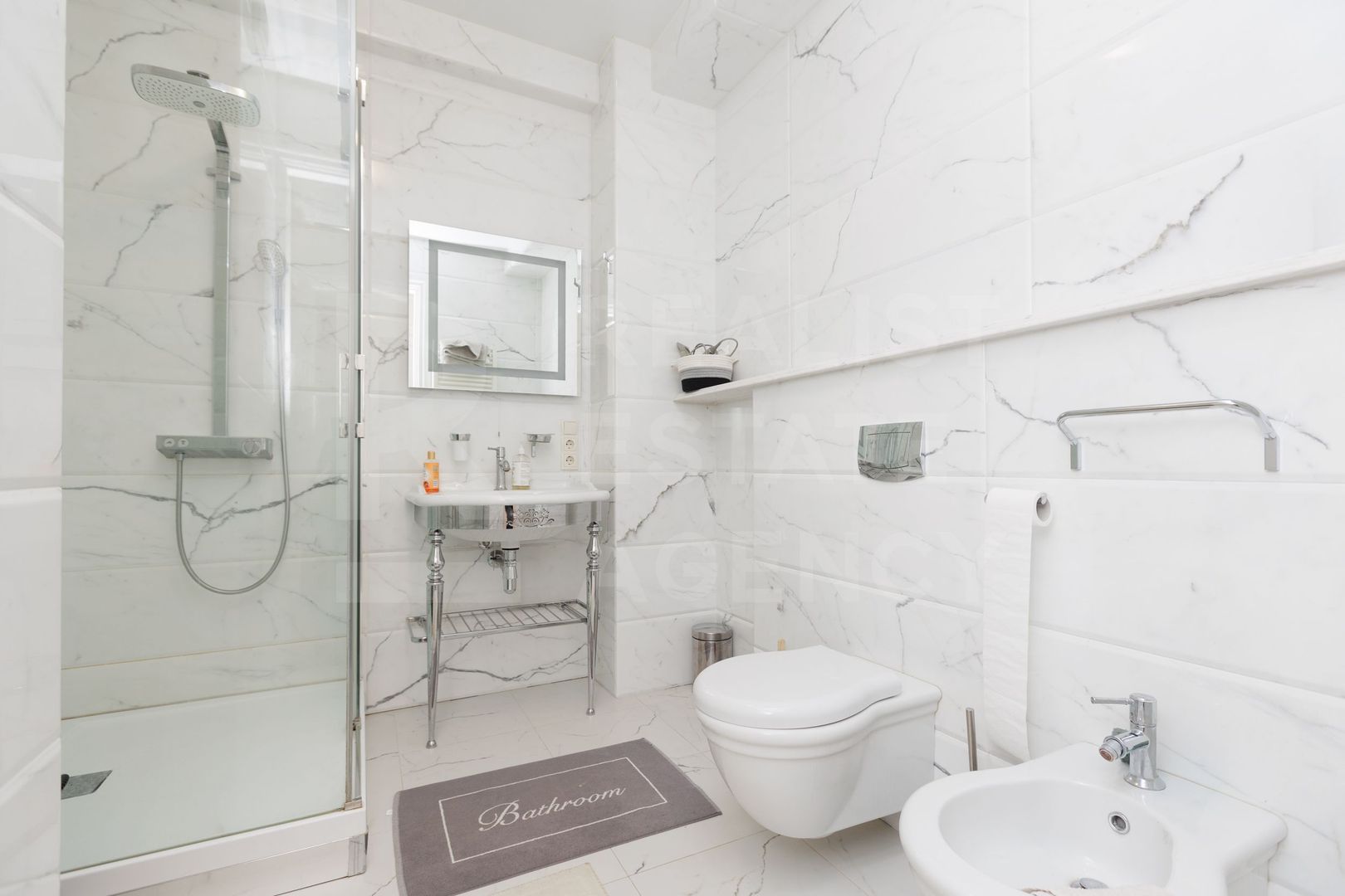 Chirie, apartament, 3 camere, strada Sfatul Țării, Centru - Poză 13