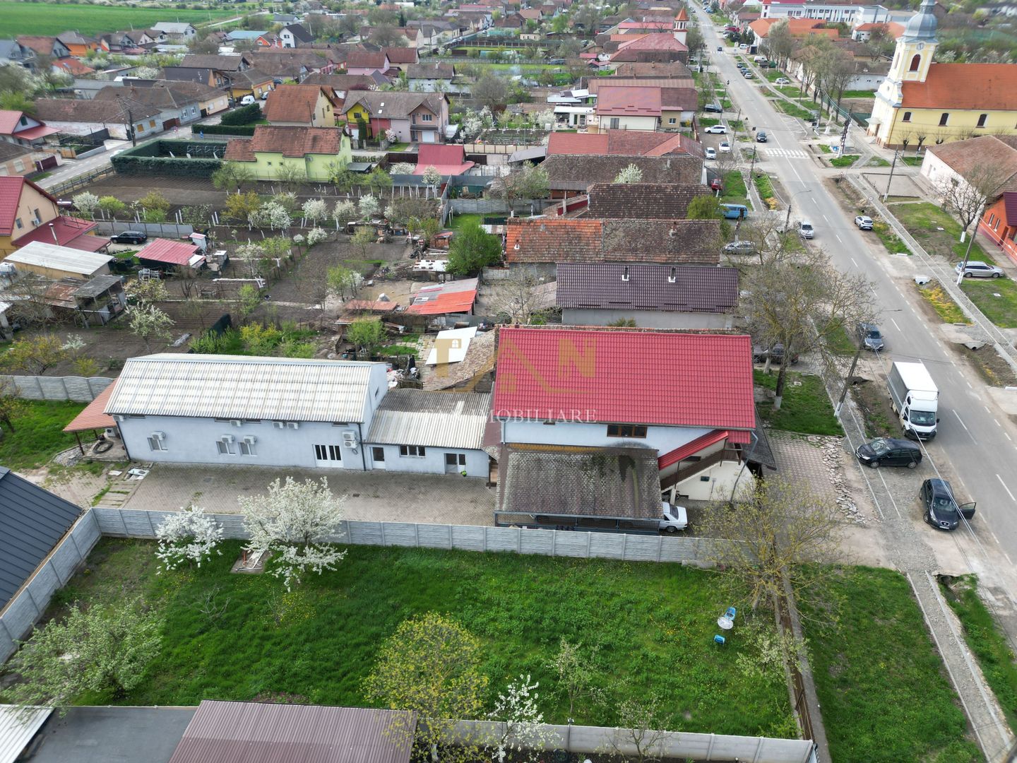Proprietate multifunctionala Giarmata ideala antreprenori - Poză 4