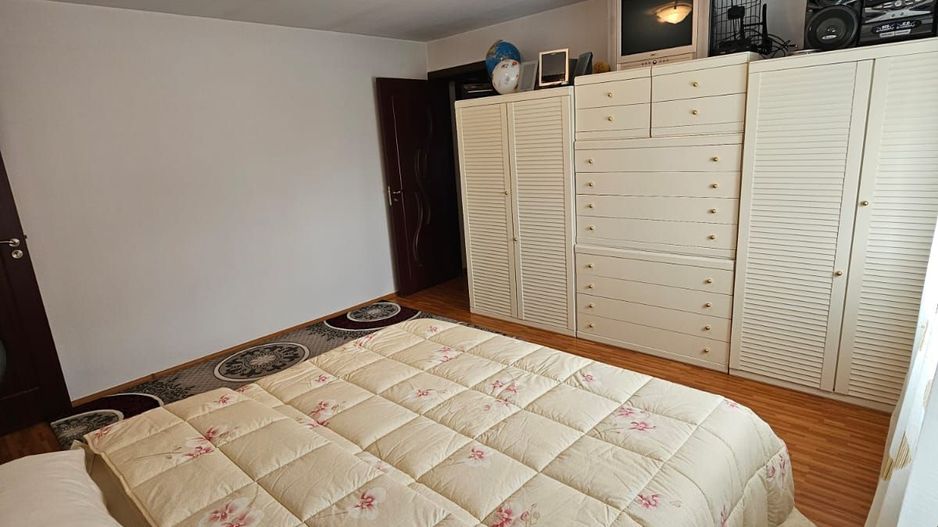 Casa- Str Tismana, zona Spitalul nr 1 - Poză 16