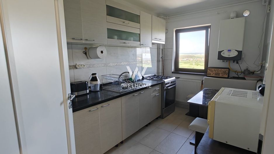 Apartament spațios cu 4 camere, mobilat, în Valea Aurie – 2 niveluri, 98 mp - Poză 3