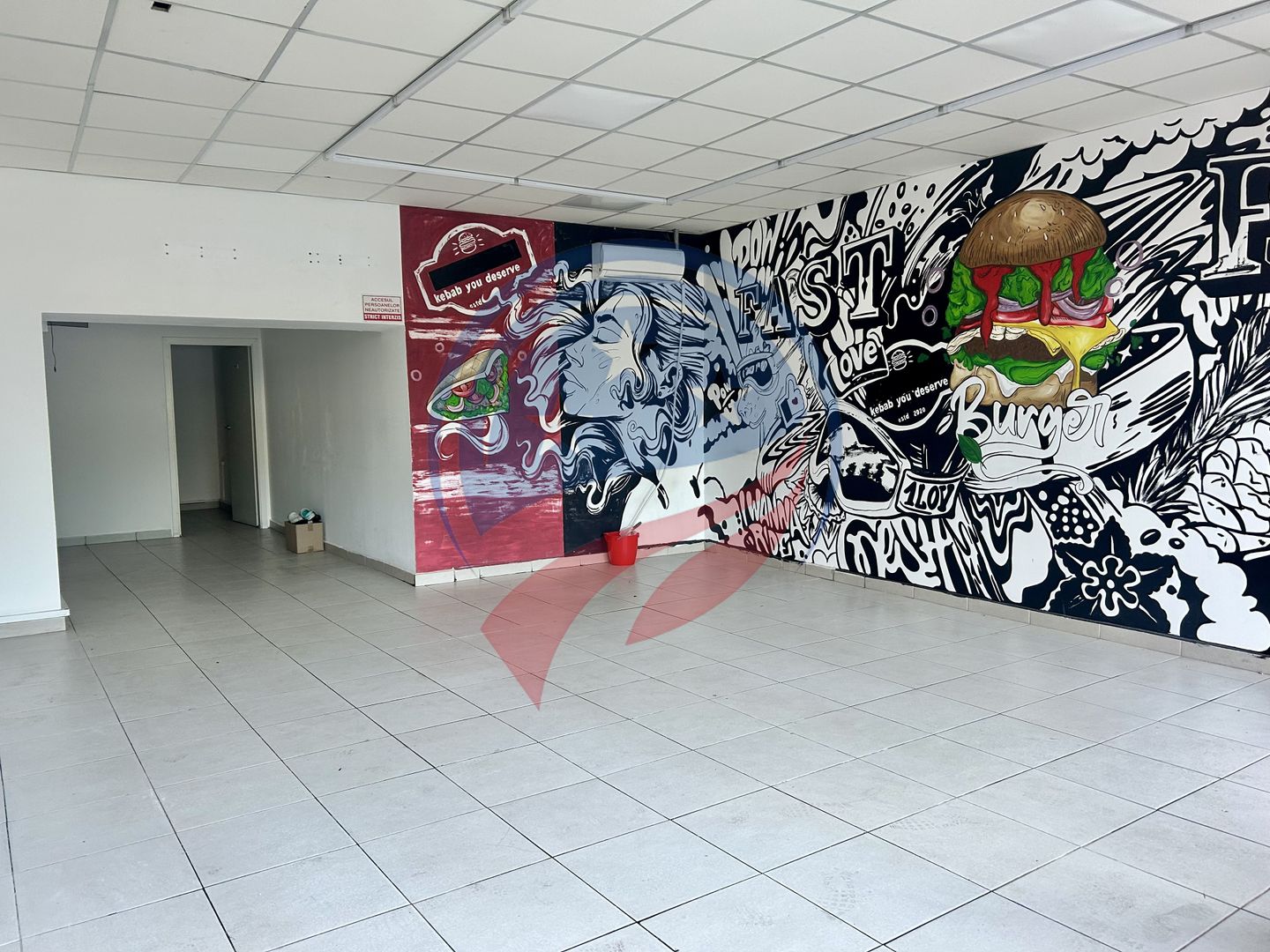 Spațiu comercial 82 mp | Brazda lui Novac – Complex Simplon | Parter | Vitrină - Poză 1