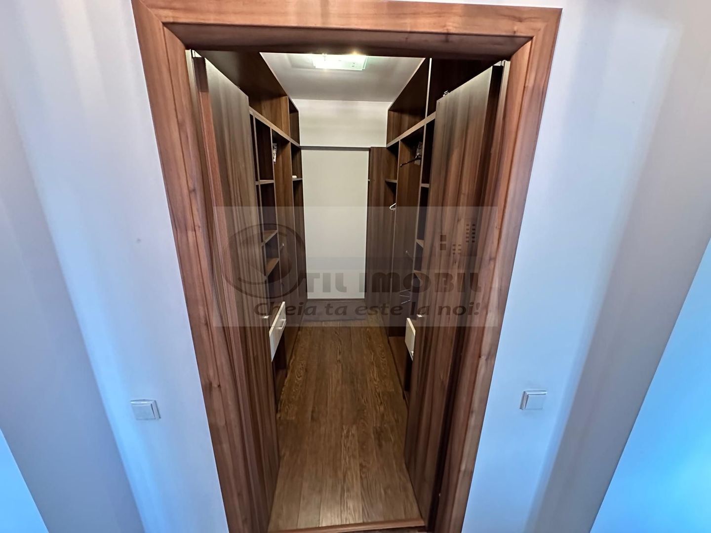 Apartament 3 camere, 2 bai, 93.57 mp, Bloc 2009 + Loc de parcare ! - Poză 9