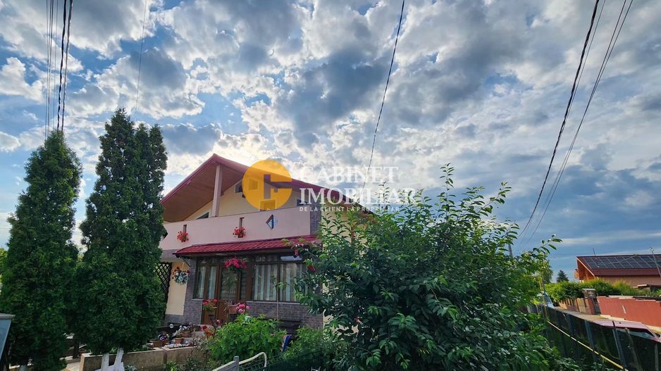 Casa de vânzare Valea Adanca, 4 camere,  zonă principala, Toate utilit - Poză 5