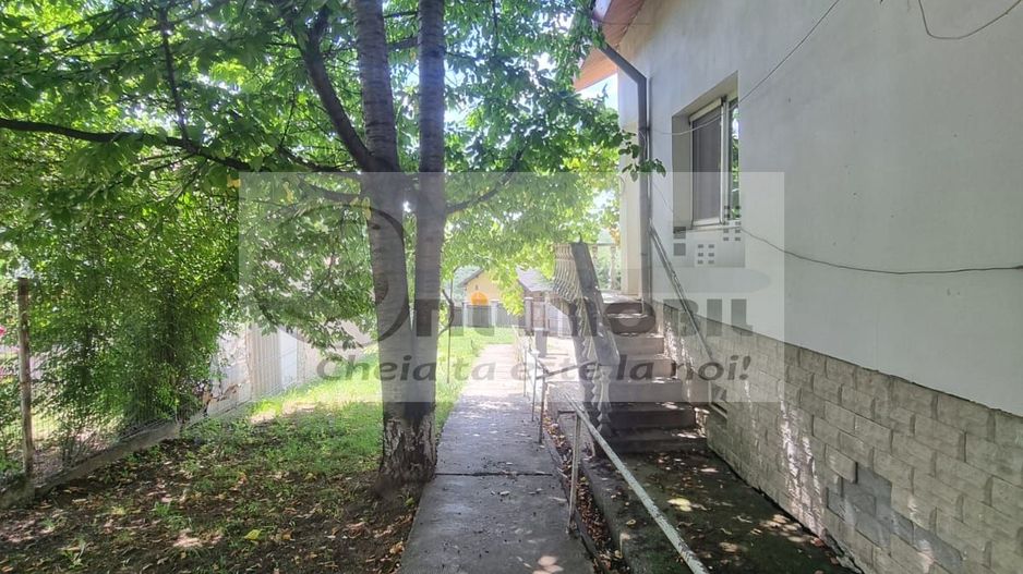 Casă pe trei niveluri, 264 mp utili + Foisor ,teren 2400 mp. - Poză 11