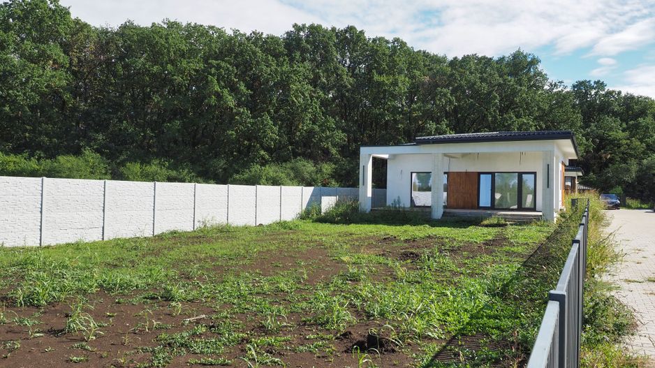 VANZARE CASA CU TEREN 800MP CORBEANCA PADURE - Poză 7