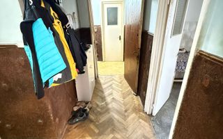 4 Camere Decomandat  - Etaj 1 - Zona Galata/ Biserica Galbena - Poză 4