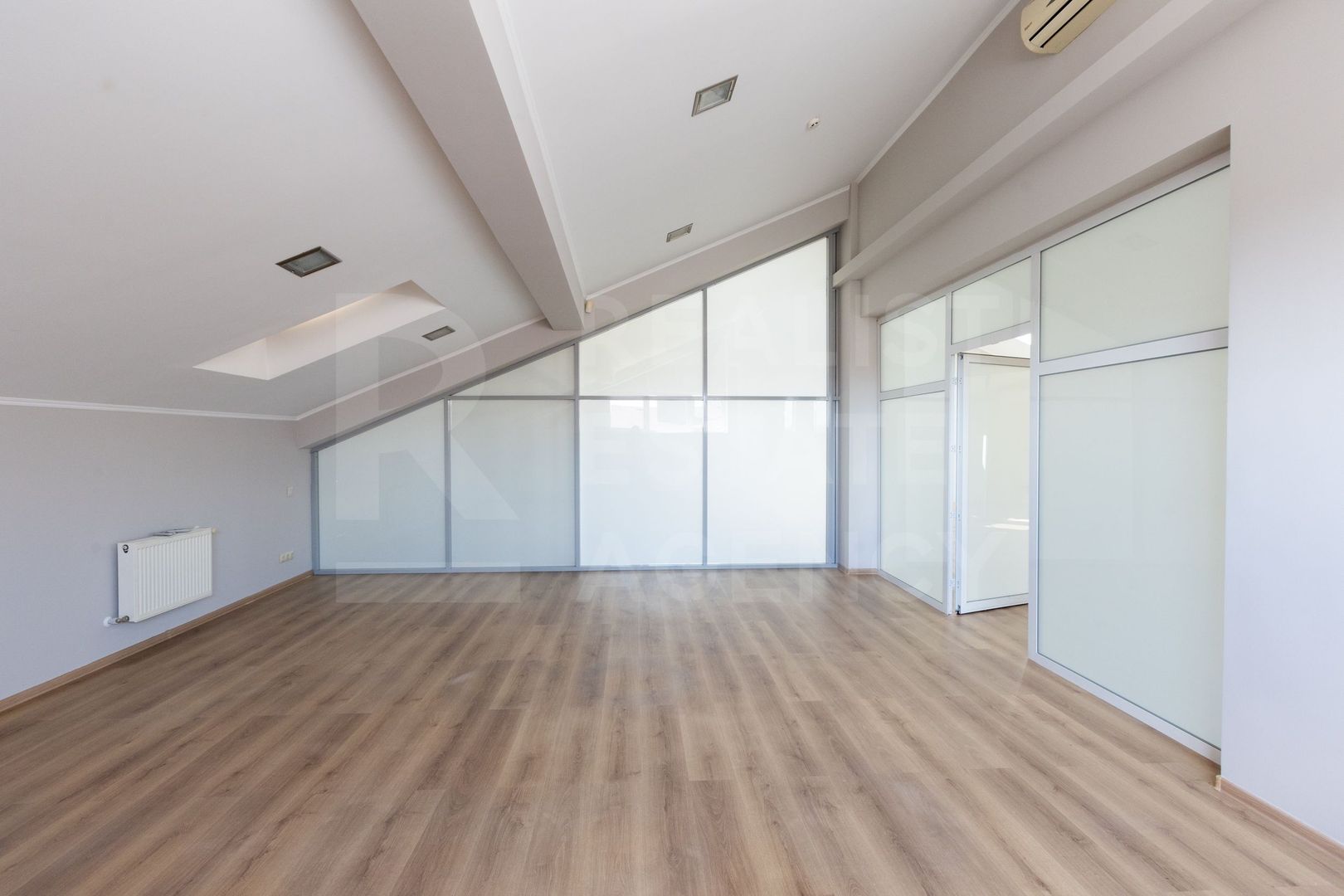 Chirie, spațiu de birouri, 505 mp, strada Mitropolit Bănulescu-Bodoni, - Poză 19