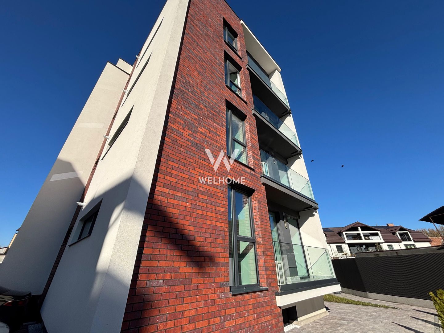 Apartament PREMIUM 3 camere cu GARAJ - zona Centrala - Poză 21