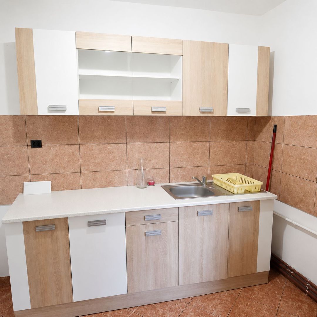 Apartament 2 camere decomandat | Parter | Centrală proprie | - Poză 6