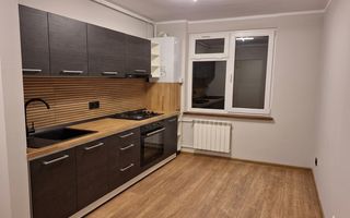 Vanzare apartament 2 camere in Centru, 48 mp, 75.000 EURO - Poză 1