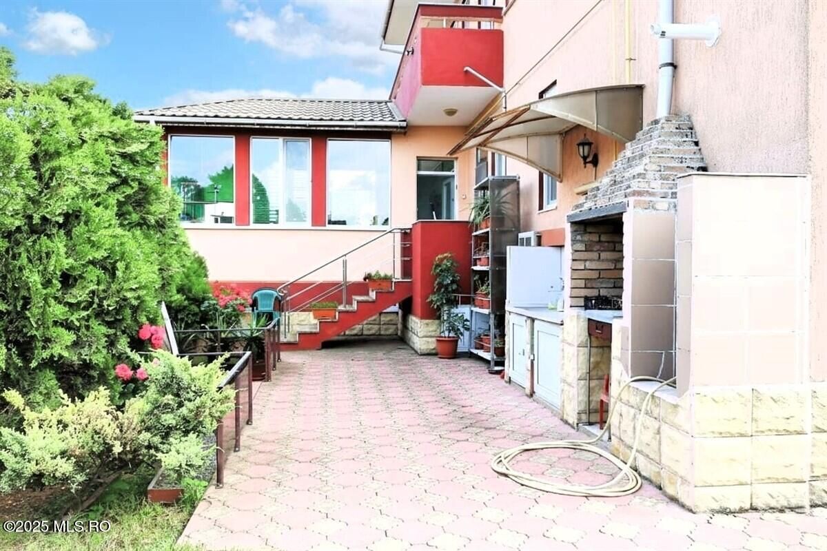 Ovidiu - Str. Nationala, Vila P+1E, teren 1094 mp, vedere la lac! - Poză 7