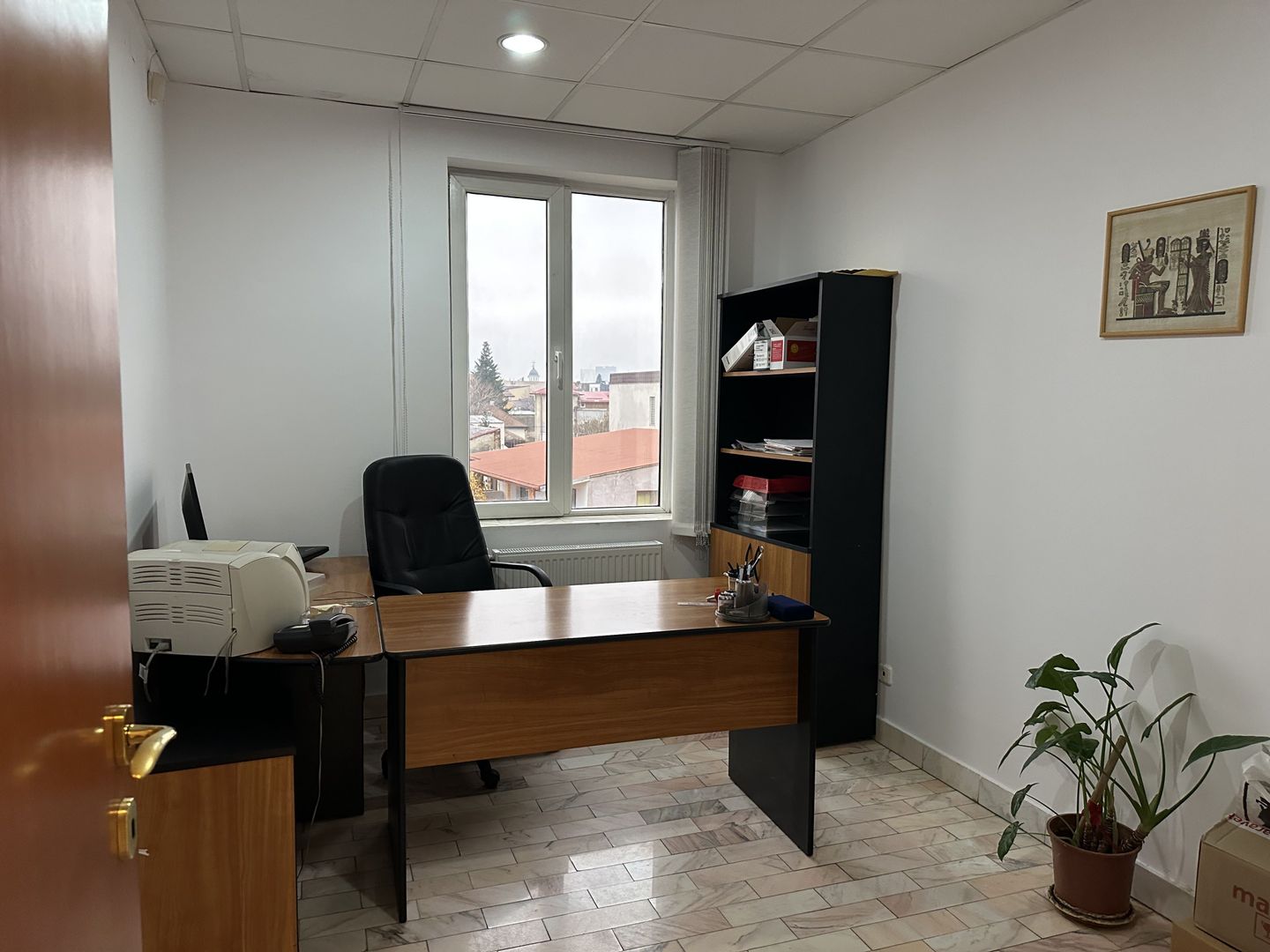 VATRA LUMINOASA -Agricultori | Cladire 1900mp din 2001 | Teren 1030mp - Poză 32