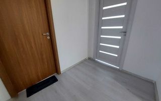 Spațiu de Birou | 14 mp  | Strand II - Poză 4