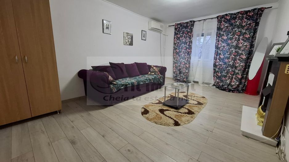 Liber, apartament 2 camere decomandat, 55 mp, Cug la bulevard - Poză 1