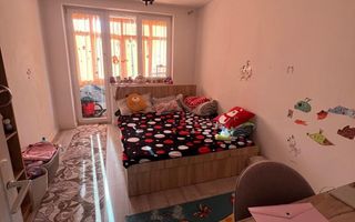 Apartament de vânzare - Poză 4