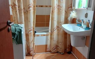 Vand apartament cu 1 camera in Floresti. - Poză 6