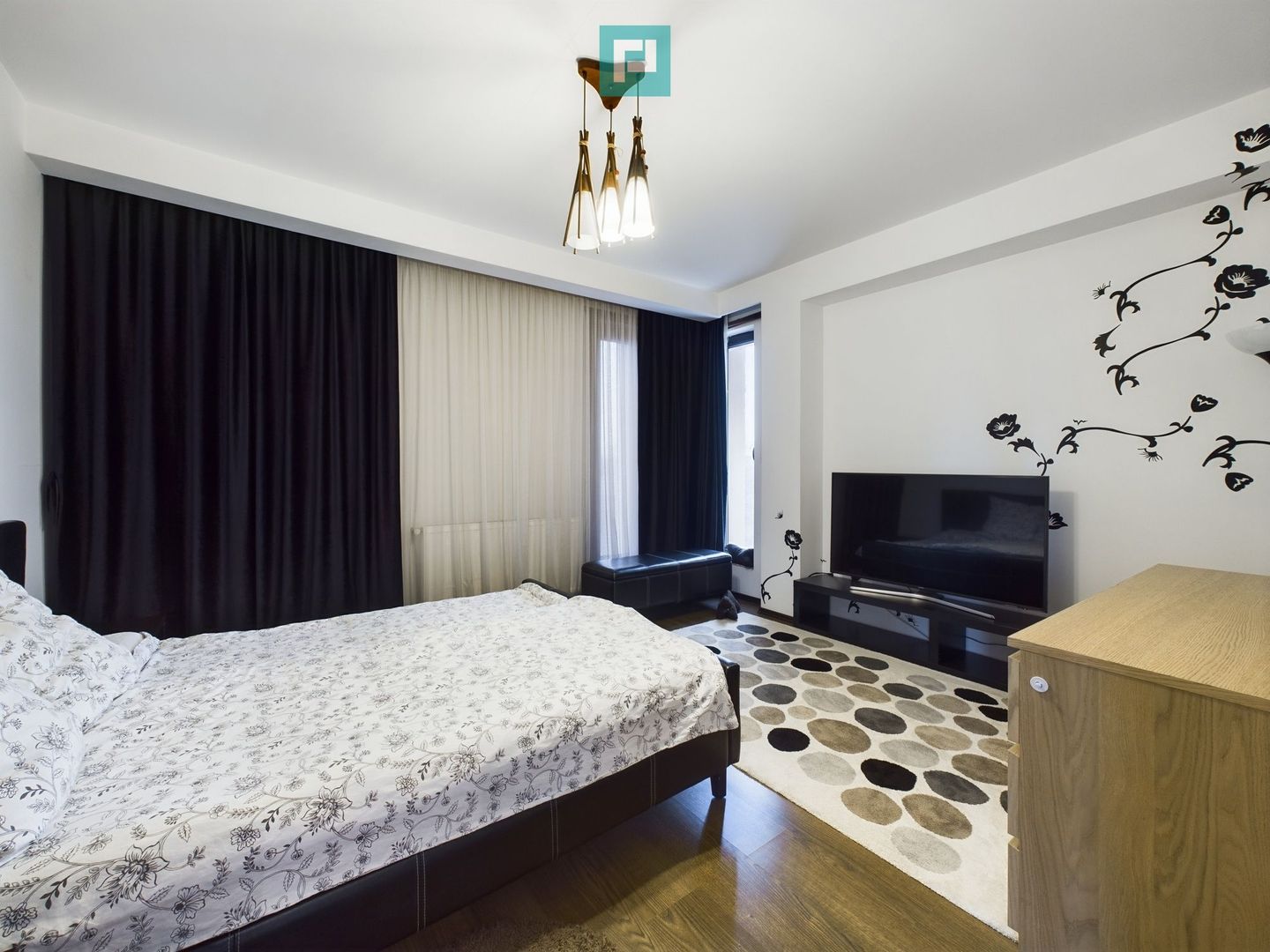 Casă în Ghermănești, Snagov – Eleganță și confort cu vedere la lac - Poză 9