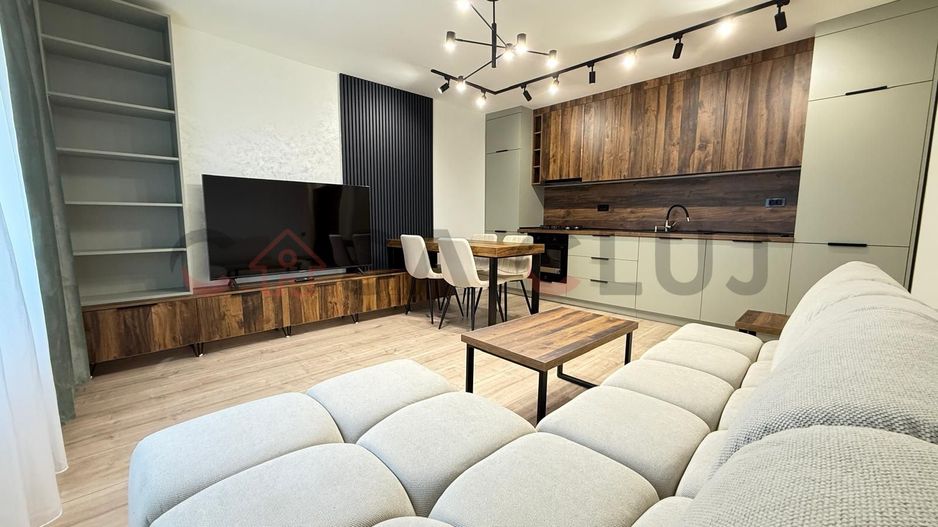 3 camere, modern, la cheie, semicentral! - Poză 3