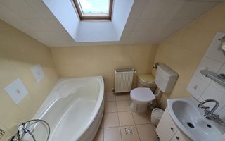 Apartament 3 camere decomandate 2 bai etaj 3 Zona Terezian - Poză 7