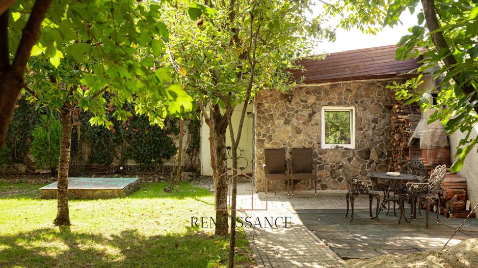 Timisoara - Girocului Vila 12 Camere 4 Bai | 497mp Utili 1373mp Teren - Poză 36