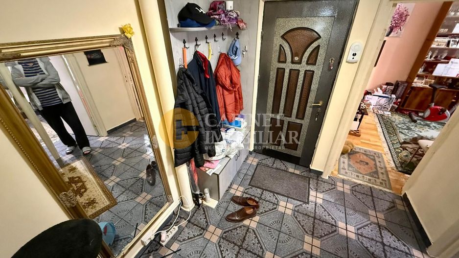 3 CAMERE DECOMANDAT--ETAJ 1--MOBILAT+UTILAT--ZONA FOARTE BUNA - Poză 8