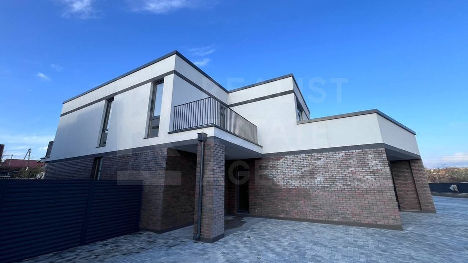 Vânzare, Hi-Tech, 2 nivele, 3 camere, str. Budești, Colonița. - Poză 3