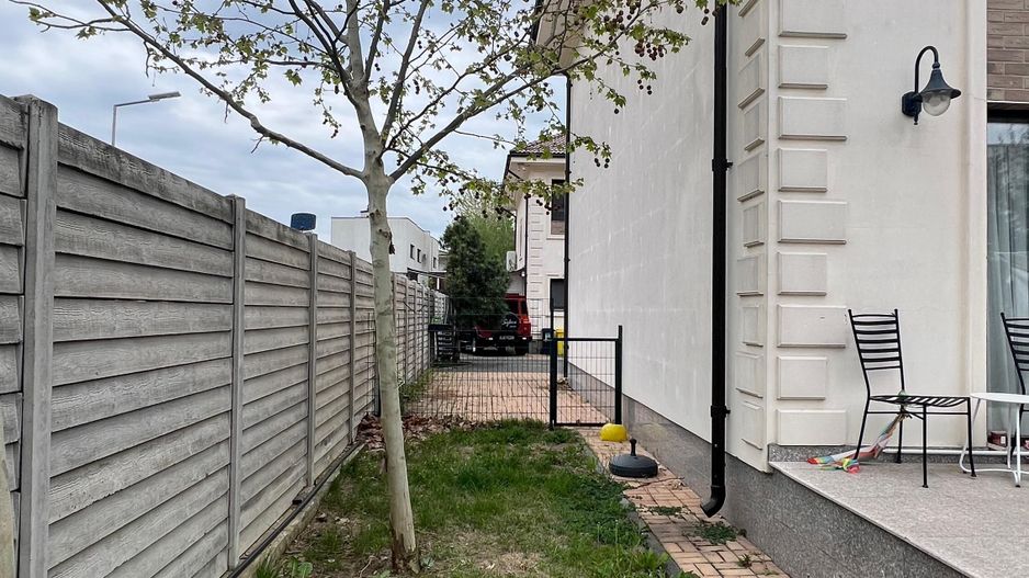 Vila individuala cu 5 camere Otopeni - Poză 6