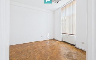 Apartament luminos cu 3 camere ultracentral - Arad - Poză 6