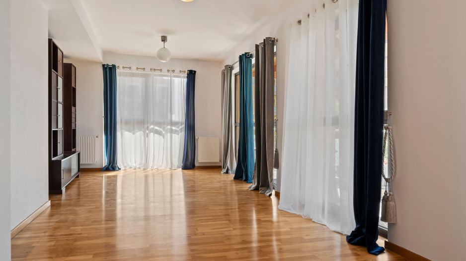 Apartament Otopeni CENTRAL 3 camere, 102m2,  Luminos si Primitor - Poză 2