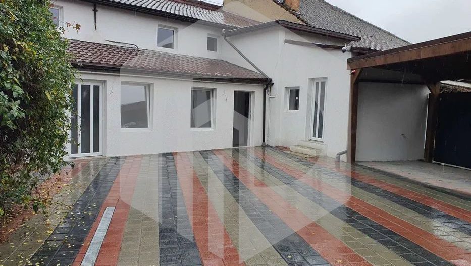 Apartament la casa  168mpu | 3 camere | 3 min de centrul istoric - Poză 2