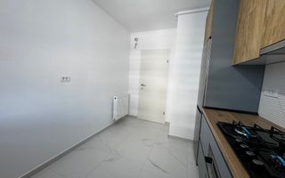 Apartament nemobilat, 3 camere, 2 băi, parcare, boxă, Casa Nobel Coresi - Poză 3