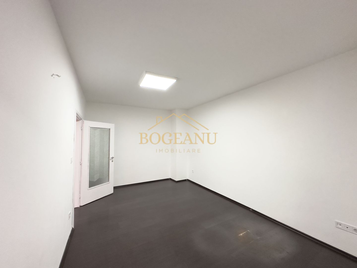 BG82-Spatiu birou 2 camere-Ultracentral - Poză 6