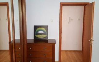 Apartament cu 3 camere de vânzare în zona Andrei Muresanu - Poză 6