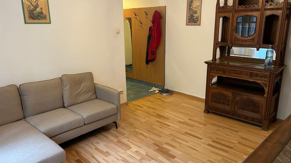 Apartament spatios cu trei camere, Vatra Luminoasa - Poză 1