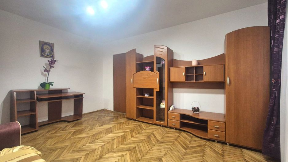 La 10 minute de Centru Civic, 2 camere cu loc parcare și pivniță, pet friendly - Poză 6