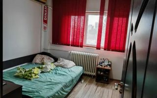 Decomandat spatios 2 camere Basarabia - Poză 3