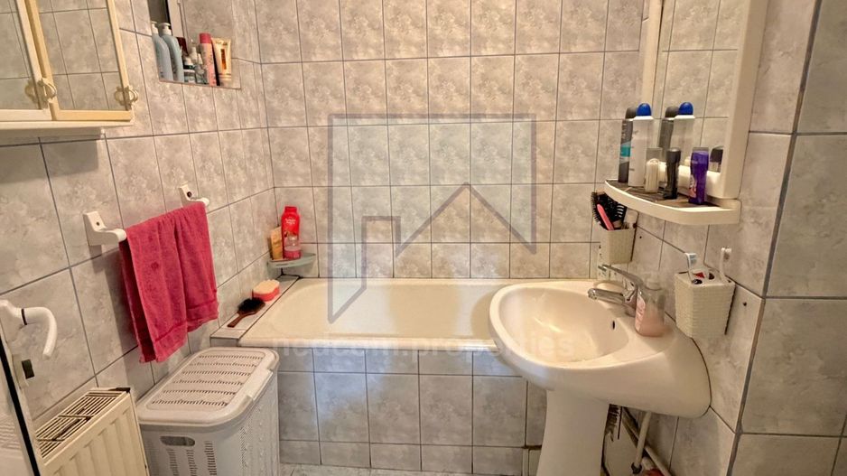 Vanzare apartament 3 camere - Berceni - Izvorul Rece - Poză 16