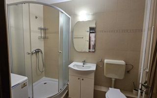 Închiriez garsonieră modernă, Piața Muncii, boiler, metrou aproape - Poză 4