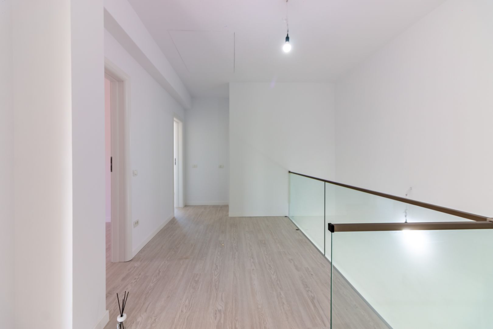 Casa/Vila 4 camere de vânzare în Corbeanca – casă nouă, zonă rezidenți - Poză 9