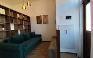 Vanzare | proprietate ultracentrala | studio + ap.2 camere | Oradea - Poză 2