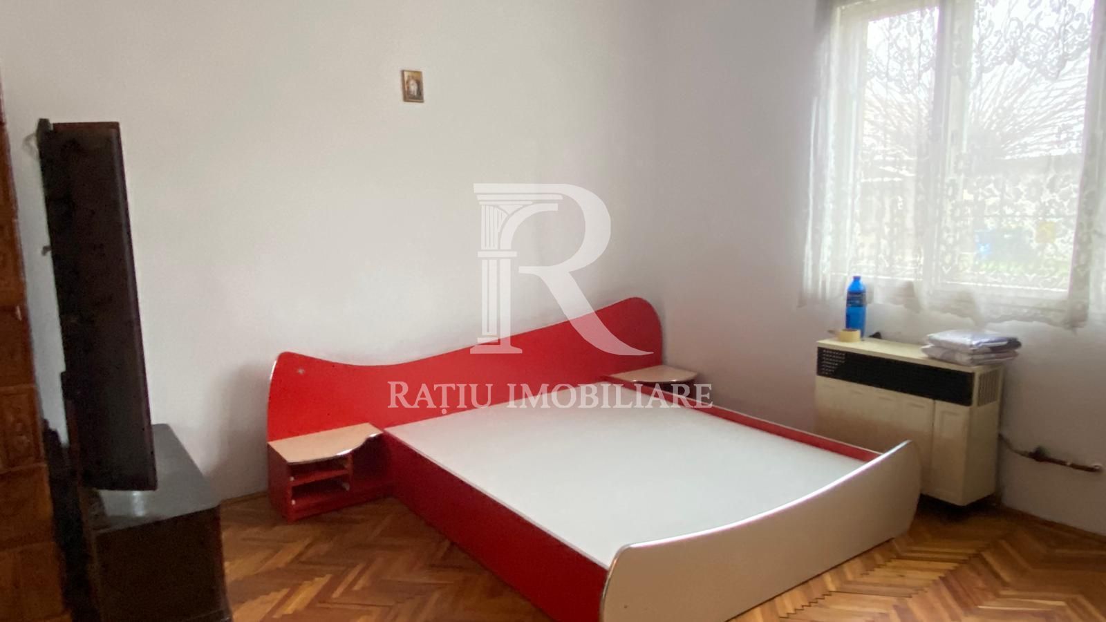 Casă din cărămidă | Teren 2000 mp|Anexe tradiționale | Bojt - Poză 18