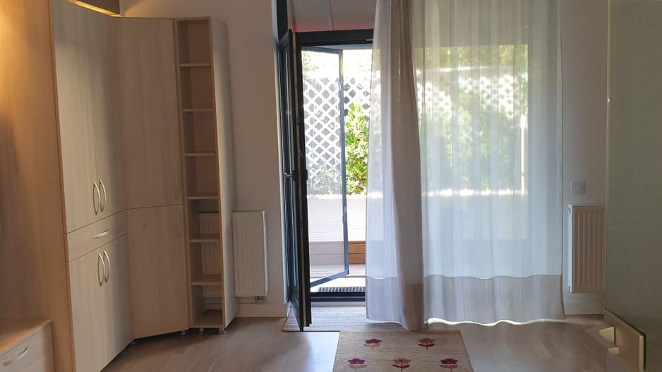 Garsoniera in bloc nou - Poză 2