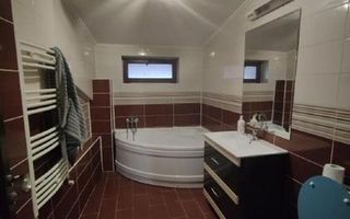 De vânzare - vilă 12 cam - D+P+1E+M - Piata Muncii - Calarasilor - Poză 11